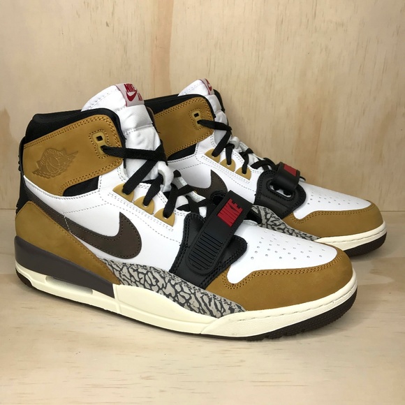 Nike Other - NEW Jordan Legacy 312